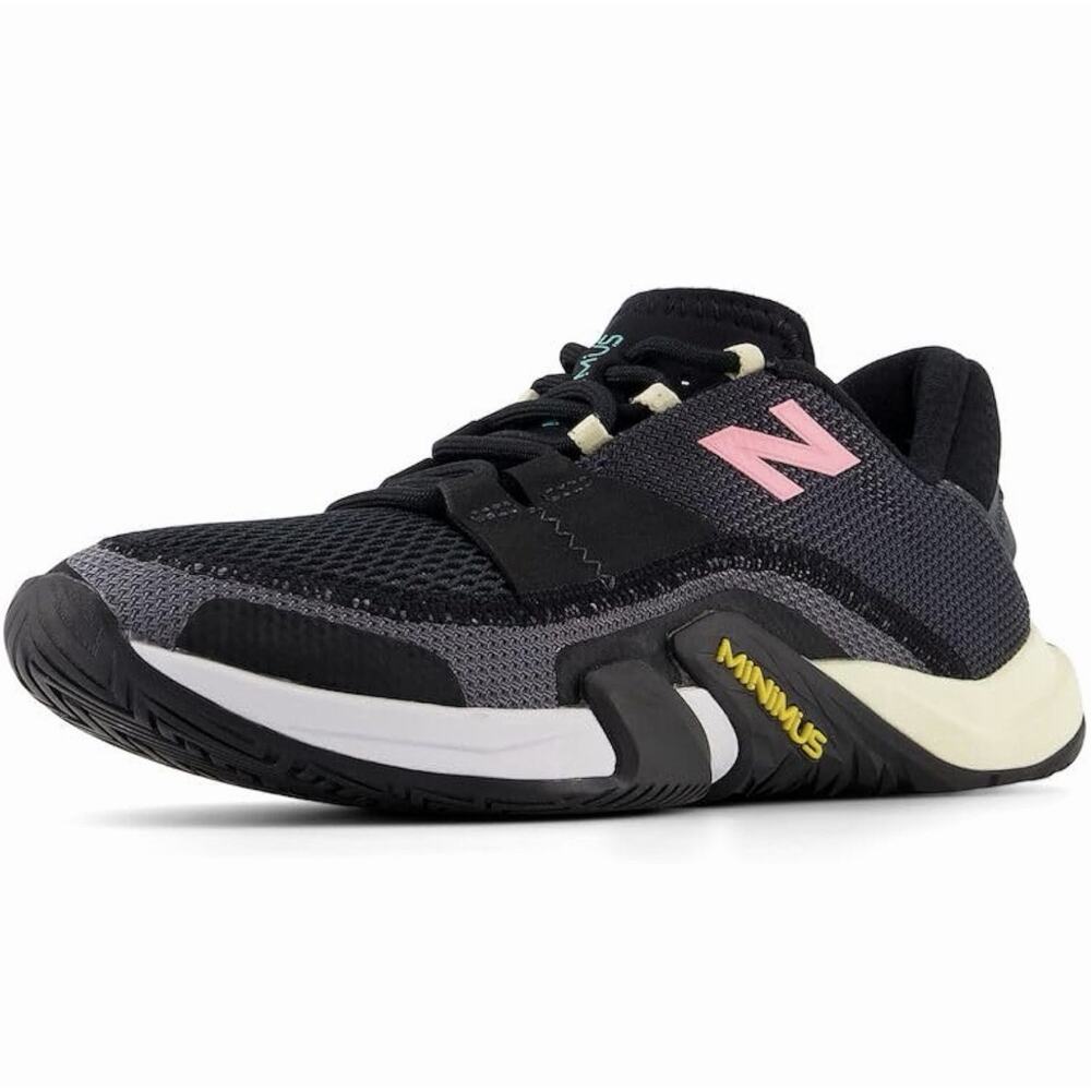 New Balance Women's Minimus Tr V2 Size 6 Wide